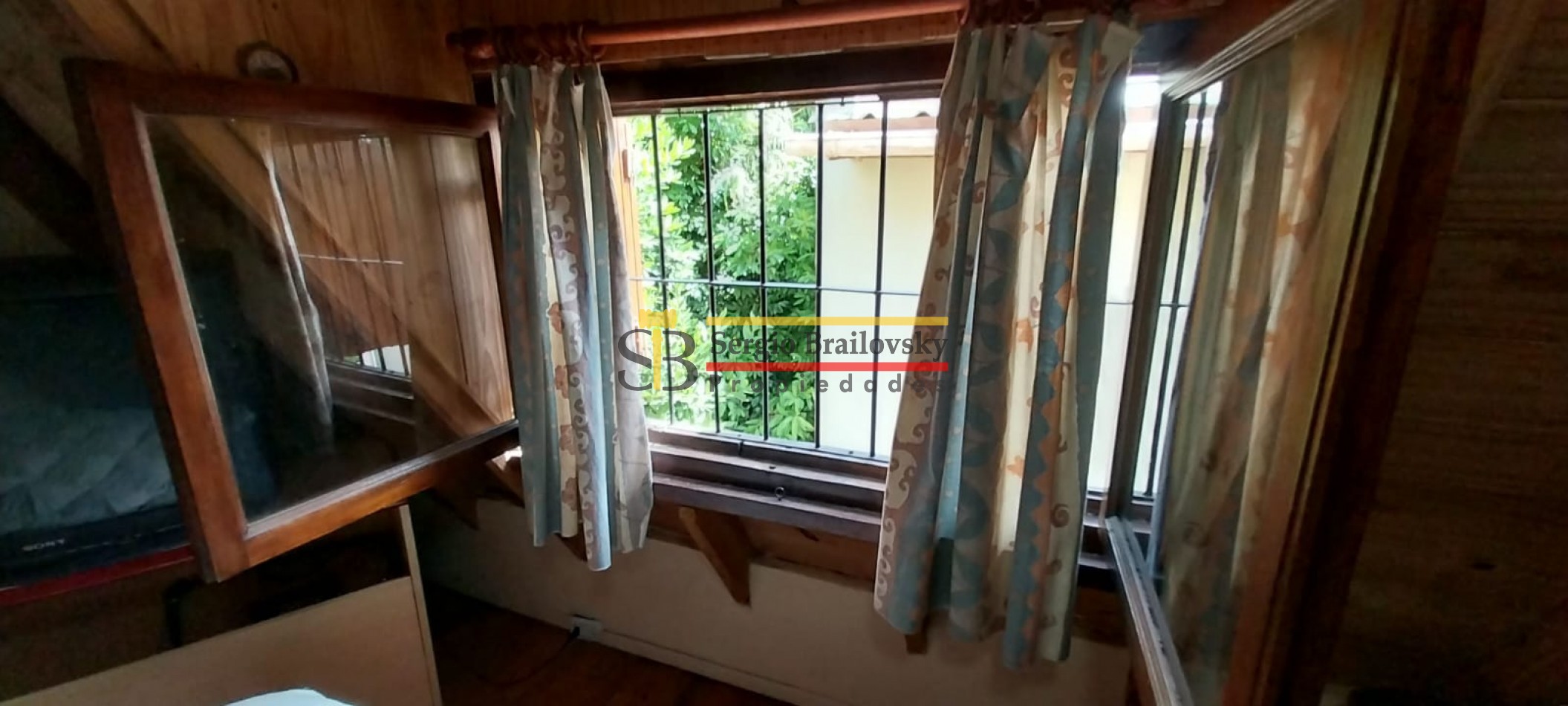  El Barba - Venta en Block en 104 y Av. 7 Casa + 2 Duplex Oportunidad de Inversion con Excelente Rentabilidad