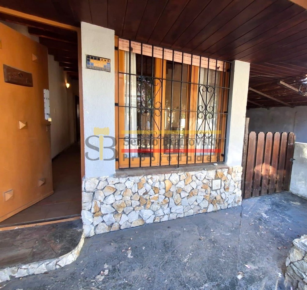 En Venta Duplex en Zona Sur de Villa Gesell - Ubicacion Estrategica a pasos del mar