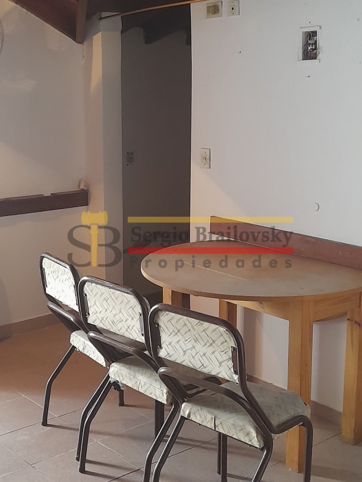 VENTA CABAÑA MONOAMBIENTE- EXCELENTE UBICACION EN VILLA GESELL