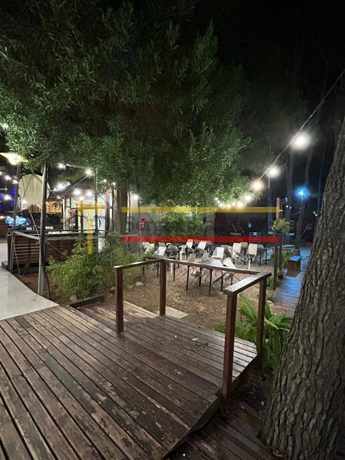 SE VENDE FONDO DE COMERCIO - Heladeria El Colonial en Mar de las Pampas