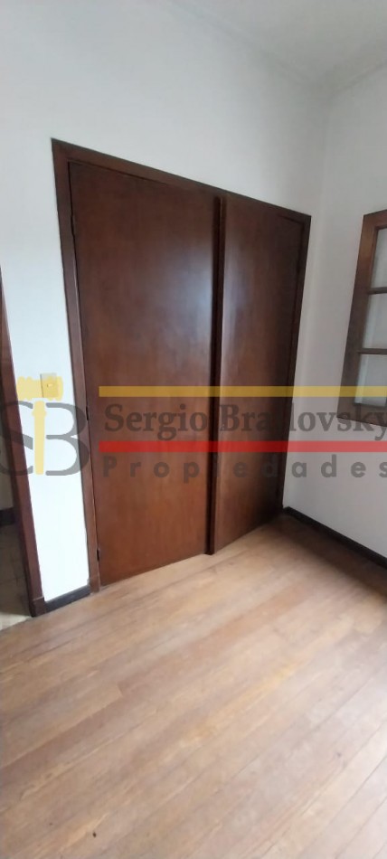 ¡Iconica casa en venta en General Madariaga! - La emblematica residencia del reconocido  Melon Gil 