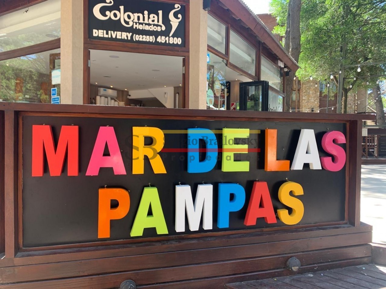 SE VENDE FONDO DE COMERCIO - Heladeria El Colonial en Mar de las Pampas