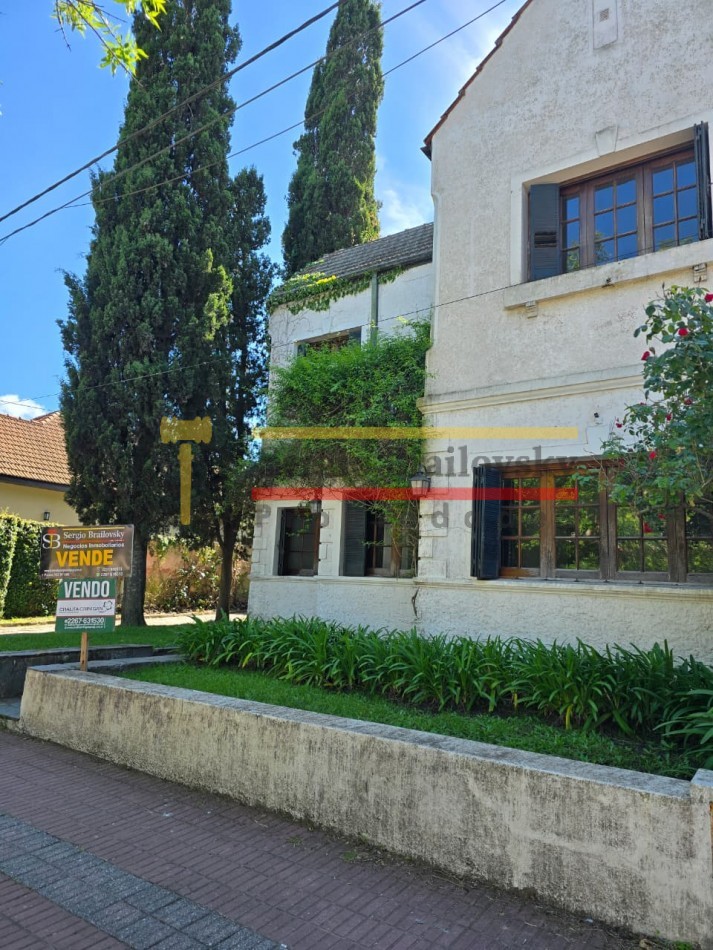 ¡Iconica casa en venta en General Madariaga! - La emblematica residencia del reconocido  Melon Gil 