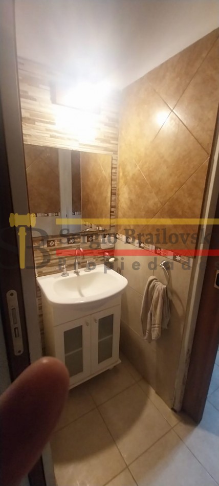 Alquiler Temporal en Mar Azul - Casa de 3 Ambientes con Amplio Parque