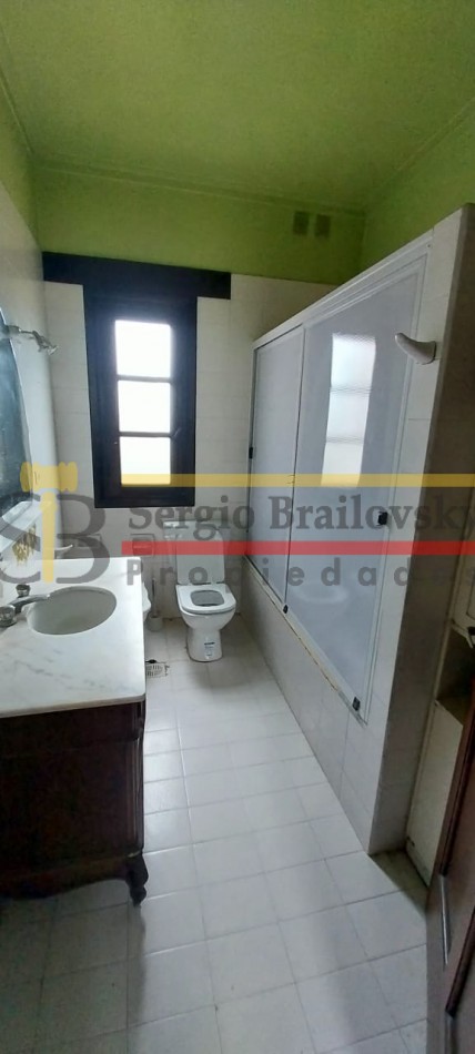 ¡Iconica casa en venta en General Madariaga! - La emblematica residencia del reconocido  Melon Gil 