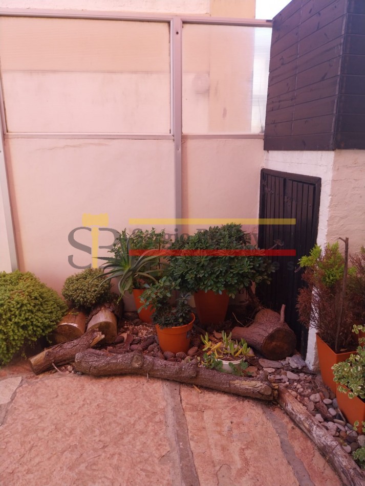 SE VENDE DEPARTAMENTO 2 AMBIENTES FRENTE AL MAR CON GAS NATURAL EN GESELL