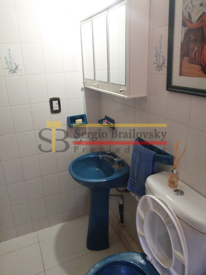 SE VENDE DEPARTAMENTO 2 AMBIENTES FRENTE AL MAR CON GAS NATURAL EN GESELL