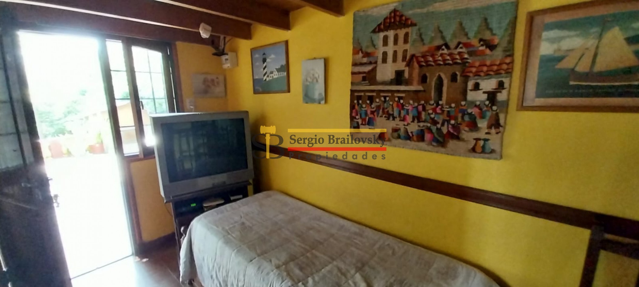  El Barba - Venta en Block en 104 y Av. 7 Casa + 2 Duplex Oportunidad de Inversion con Excelente Rentabilidad