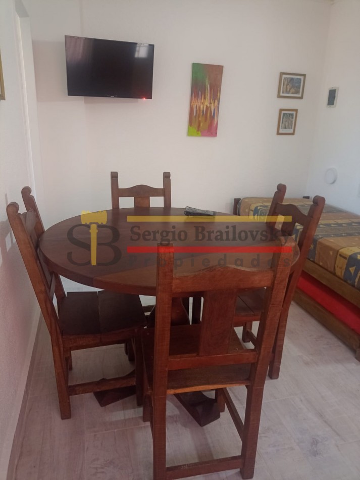 ALQUILER TEMPORAL DEPARTAMENTO U.F 9 PARA 5 PERSONAS- VILLA GESELL PLENO CENTRO