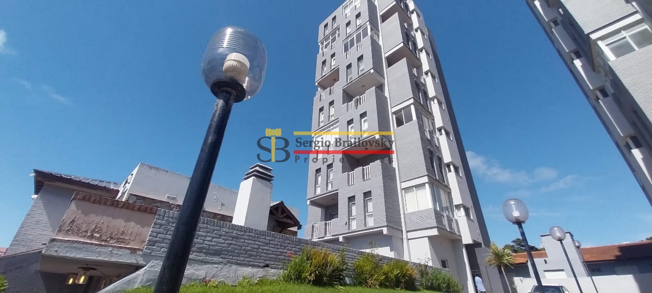 HERMOSO DEPARTAMENTO 2 AMBIENTES EN VENTA ZONA SUR DE VILLA GESELL