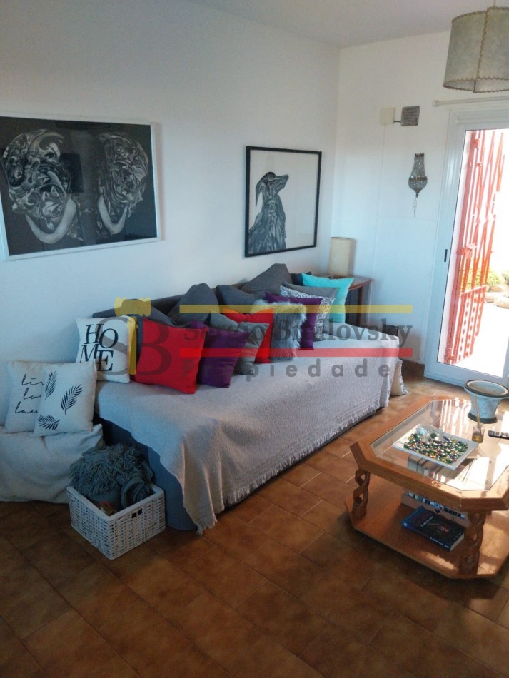 SE VENDE DEPARTAMENTO 2 AMBIENTES FRENTE AL MAR CON GAS NATURAL EN GESELL