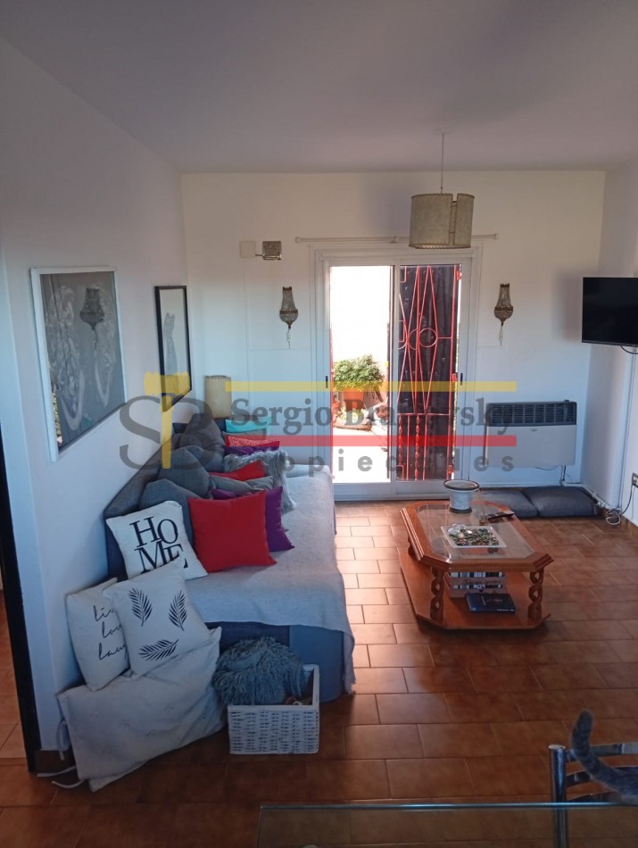 SE VENDE DEPARTAMENTO 2 AMBIENTES FRENTE AL MAR CON GAS NATURAL EN GESELL