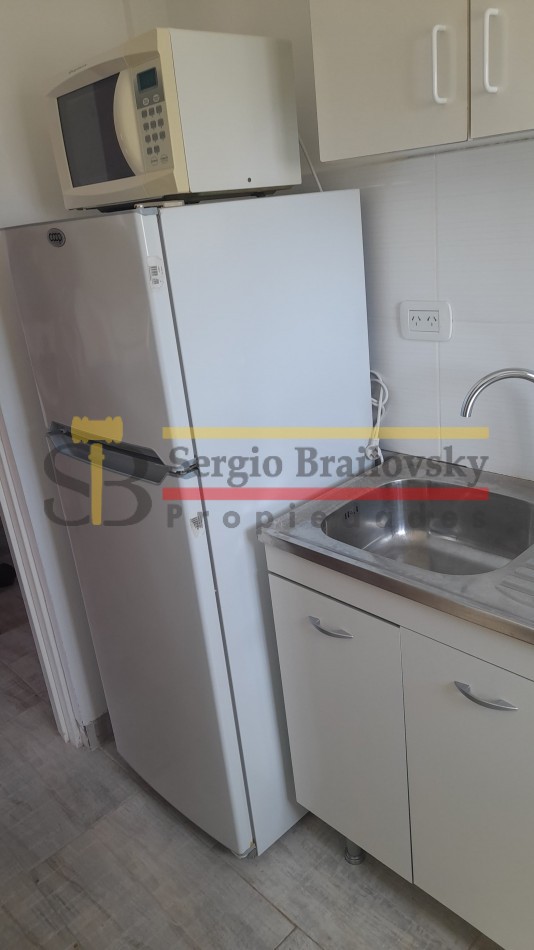 ALQUILER TEMPORAL  DEPARTAMENTO U.F. 10- MONOAMBIENTE PARA 4 PERSONAS - GESELL CENTRO