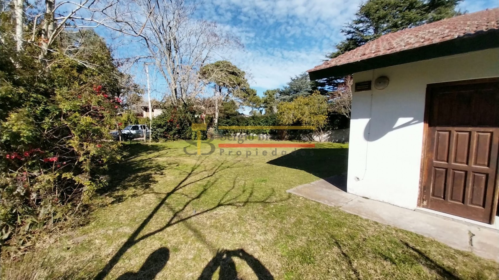 ALQUILER TEMPORAL- CASA DE 3 AMBIENTES EN VILLA GESELL- PARA 7 PERSONAS