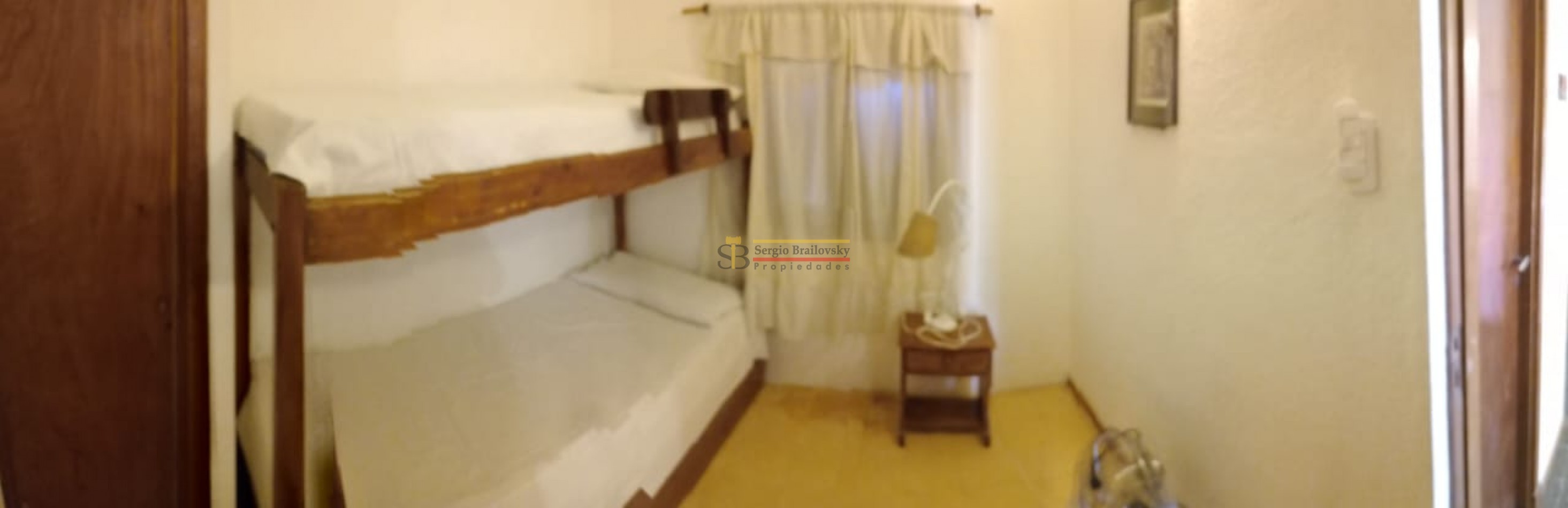 ALQUILER TEMPORAL DEPARTAMENTO TIPO CASA P.BAJA PARA 5 PERSONAS EN VILLA GESELL