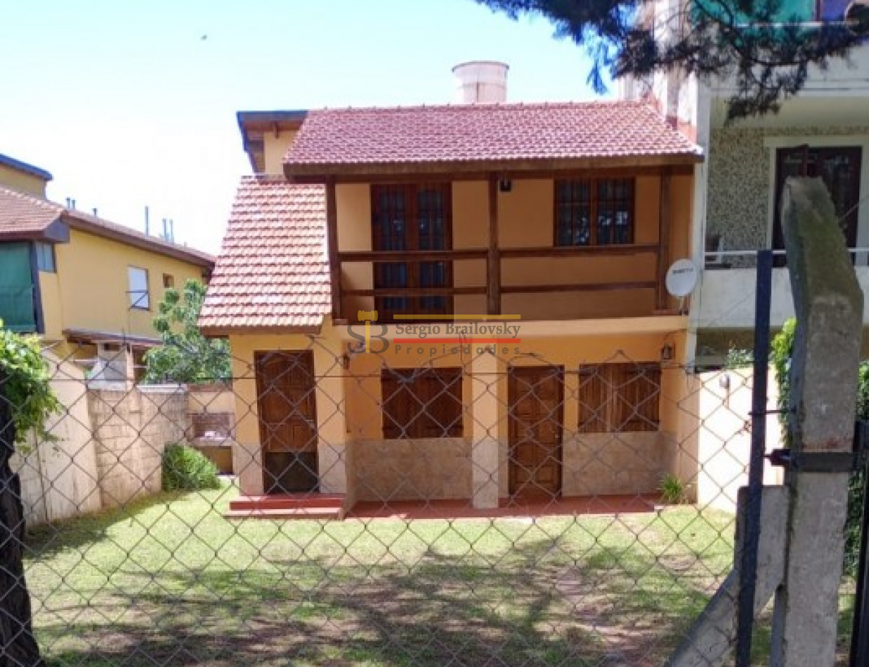 ALQUILER TEMPORAL EN VILLA GESELL DPTO  TIPO CASA PLANTA ALTA PARA 4 PERSONAS