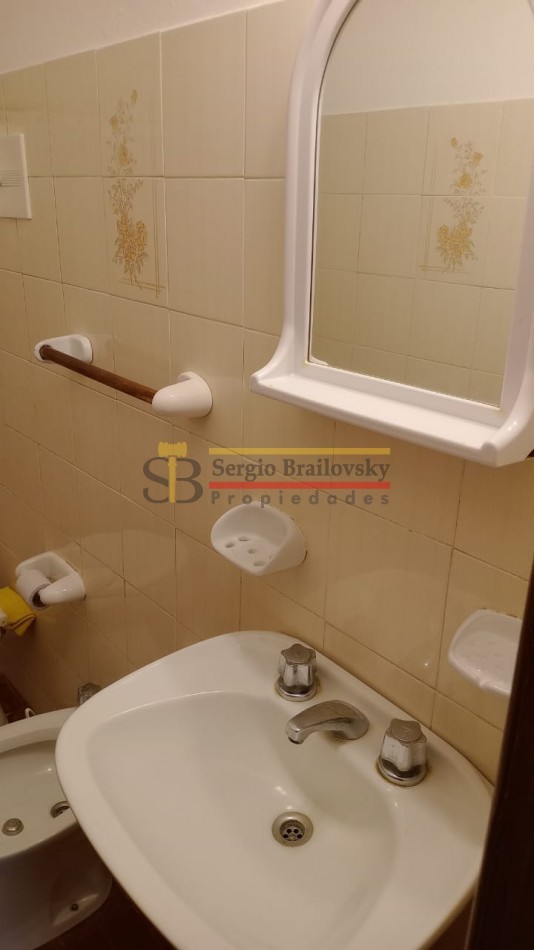 ALQUILER TEMPORAL DEPARTAMENTO TIPO CASA P.BAJA PARA 5 PERSONAS EN VILLA GESELL