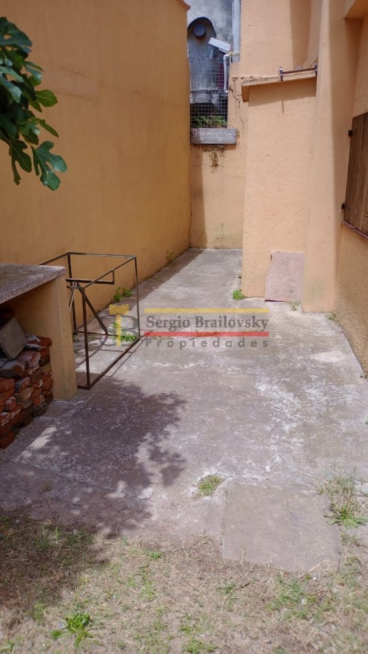 ALQUILER TEMPORAL EN VILLA GESELL DPTO  TIPO CASA PLANTA ALTA PARA 4 PERSONAS