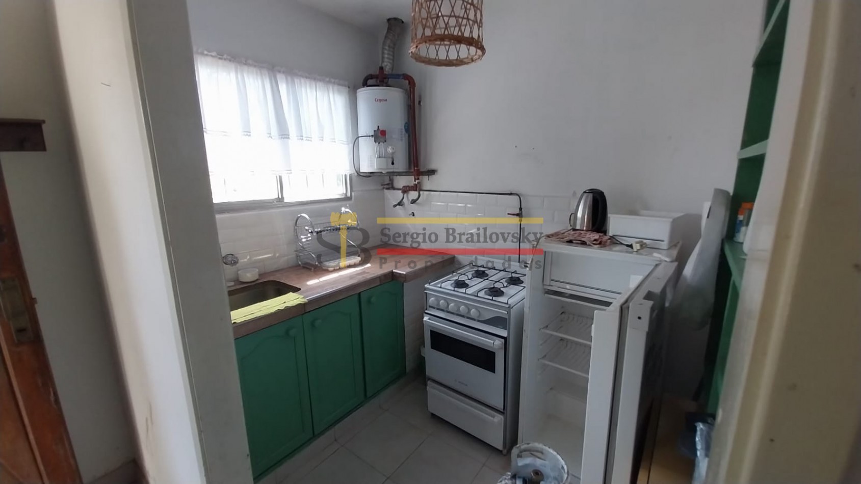 En Venta Departamento 3 ambientes, zona sur de Villa Gesell