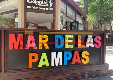 SE VENDE FONDO DE COMERCIO - Heladeria El Colonial en Mar de las Pampas